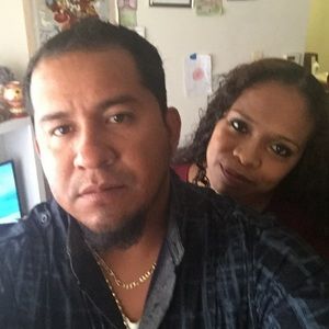 Meet your Posher, Eneyda